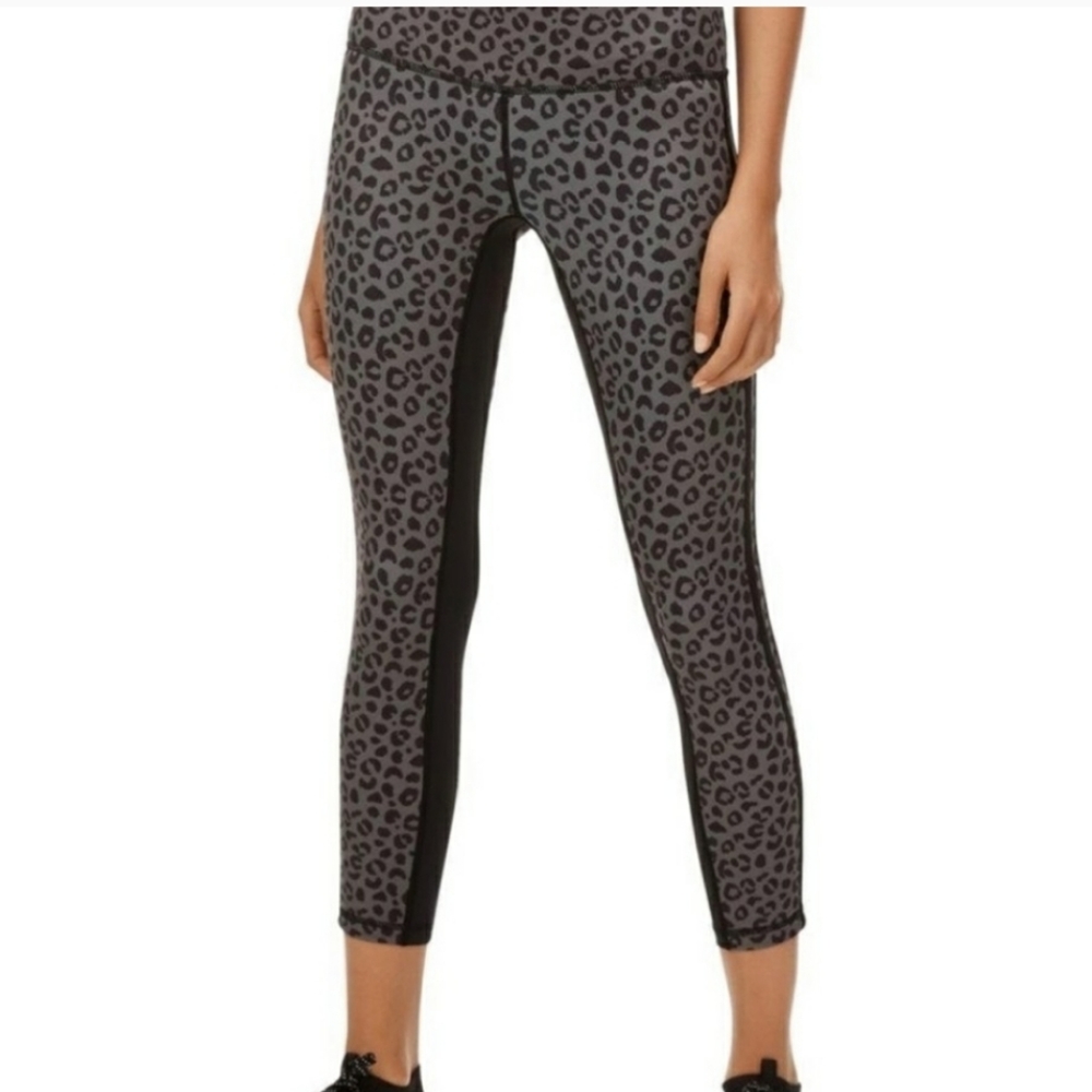 Allfenix Anthropologie Jagger 7/8 Grey Leopard Leggings L